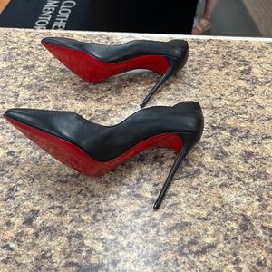 Christian Louboutin Hot Chick